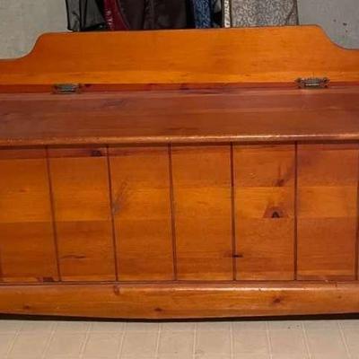 Wood Storage Bench/Cedar Chest
