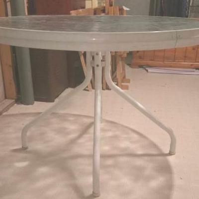 Outdoor Umbrella Ready White Metal And Glass Top Table With Etched Leaves.