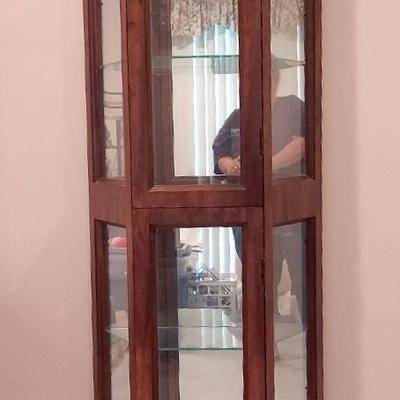 Curio Cabinet With Light And Glass Shelving