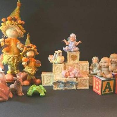 Seasonal, Wildlife, and Nursery Theme  Shelf Decor