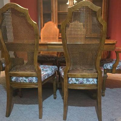 Vintage Bernhardt Hibriten Dining Table With 6 Upholstered Chairs