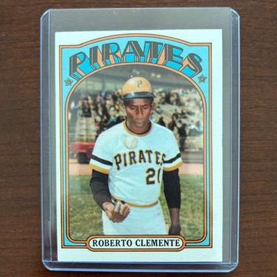 1972 Topps Baseball Card. Roberto Clemente. Pittsburgh Pirates. Card #309