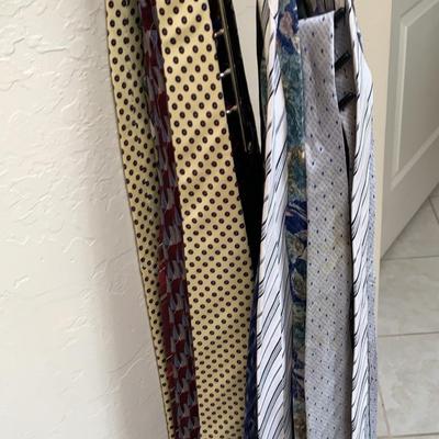 Men’s Ties