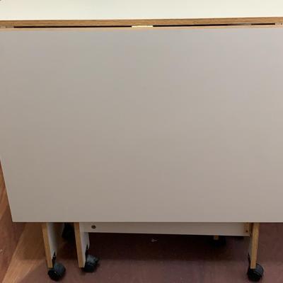 Drop Leaf Crafting Table