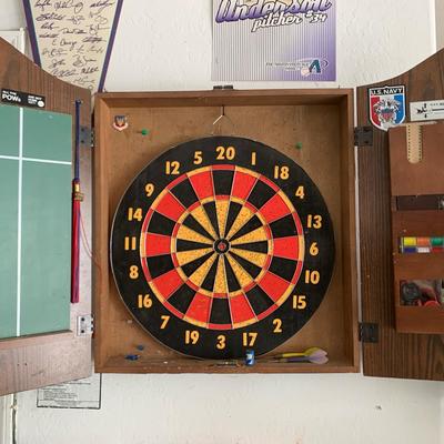 The Golden Clipper Decorated Dart Board
