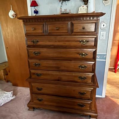 Sale Photo Thumbnail #175