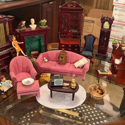 Dollhouse Furniture Den Family Room Accessories 