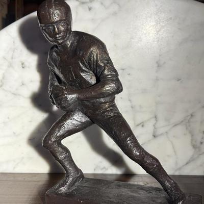 Bronze Art - Football Player