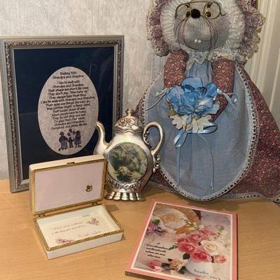 Lady Gran Inspired Doorstop Gifts And Keepsakes 