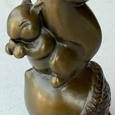 1997 Adam Bronze Squirrel On Acorn No. 37