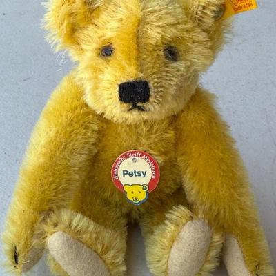 Steiff Made In Germany Miniature Bear Petsy With Original Tag No. 029424