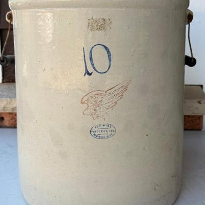 Antique Red Wing 10 Gallon Stoneware Crock With Original Wood Handles
