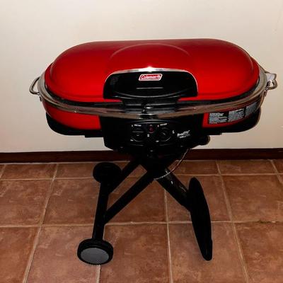 Sale Photo Thumbnail #3: Coleman Road trip 285-Sq in Red Portable Grill (NEVER USED!)