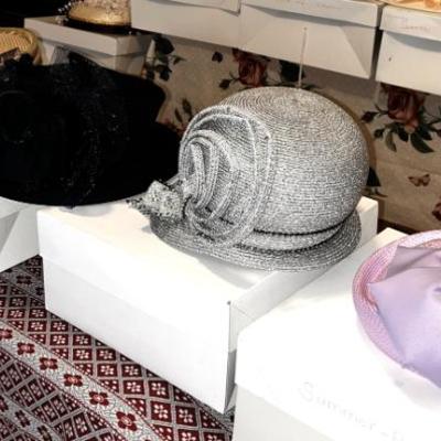 Sale Photo Thumbnail #29: Women's work of art hats