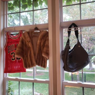 Sale Photo Thumbnail #33