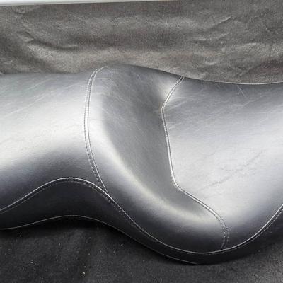 Harley-Davidson Road King Low Profile Touring Seat 
