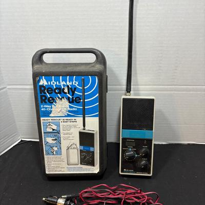 Midland Ready Rescue 2-Way 40-Channel CB Radio