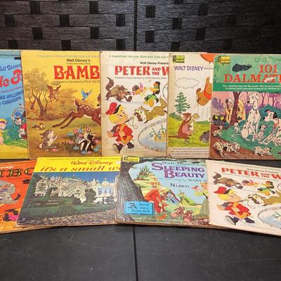 Walt Disney Classic Stories W/ Records: Sleeping Beauty, Dumbo, 101 Dalmatians, Winnie The Pooh 