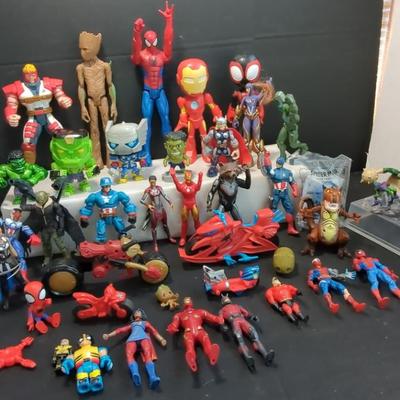 Marvel Characters and Action Figures : Spider Man Avengers Hulk Capt American And More 