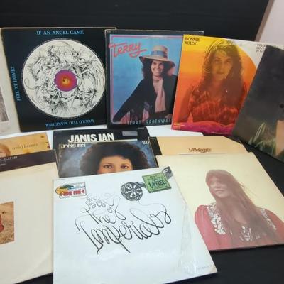 1960s 1970s Folk Female Vocalists And One Record With Male Vocalists 