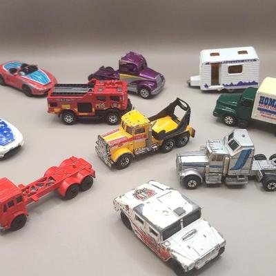 Matchbox Cars, Trucks, Etc And Maisto Box Truck, Kenworth Aerodyne Truck