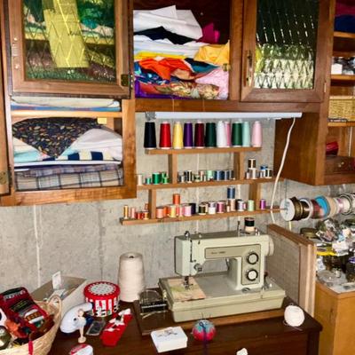 Sewing Machine, Crafting Supplies, Thread, fabric