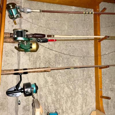 Fishing, Fishing Rods & Reels, vintage fishing, Fishing Tackle,, Tackle boxes, fishing accessories  