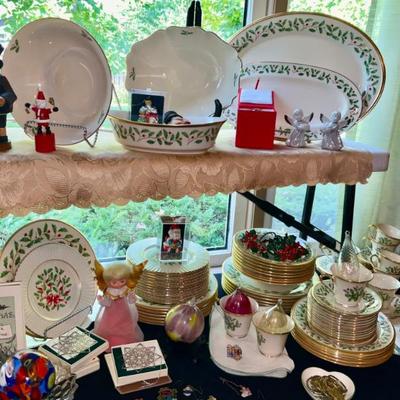 Lenox, Holiday Dinnerware