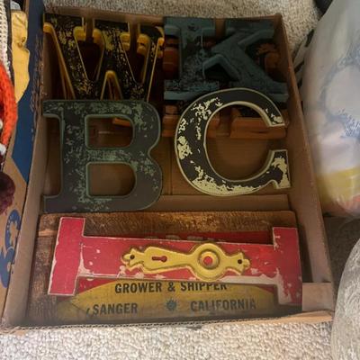 Estate sale photo