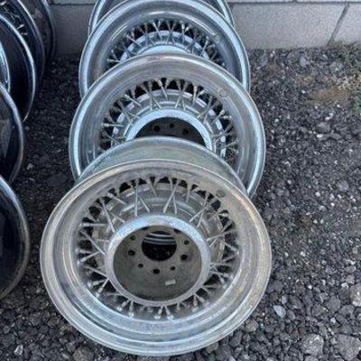900 • (4) motor wheel 5 lug steel spoke wheels