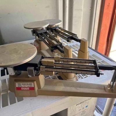 8896 • ohaus triple beam balance scales