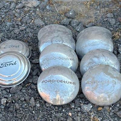 888 • 10 ford hub caps