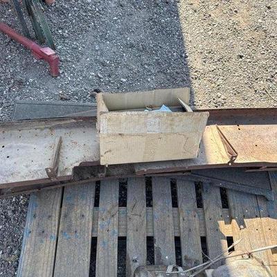 1011 • running boards