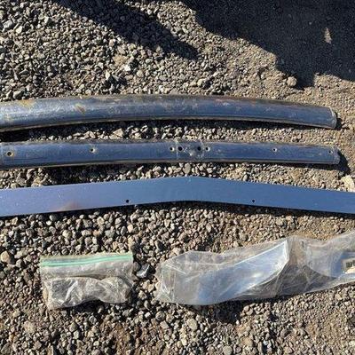 1050 • 9 chrome trim pieces