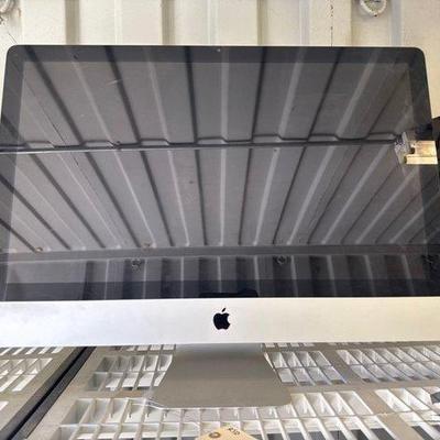 Sale Photo Thumbnail #156: 8024 • imac desktop computer