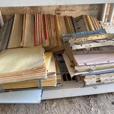 Sale Photo Thumbnail #245: 9086 • color sheet and car parts organizer:books