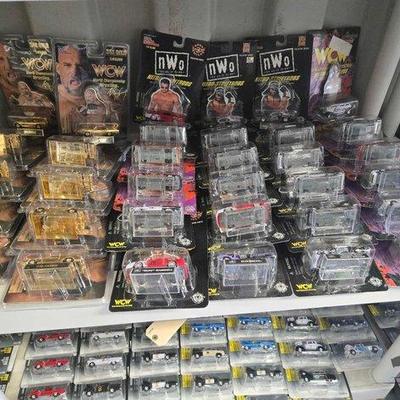 8562 • new!!! (34) racing champions wcw & nwo die cast cars