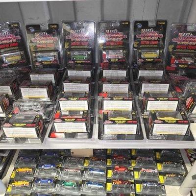 8544 • new!!! (29) racing champions mint die cast cars