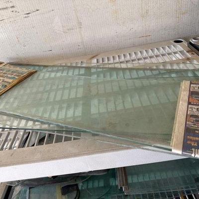 4518 • car glass
