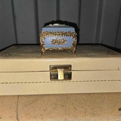 8432 • two jewelry boxes