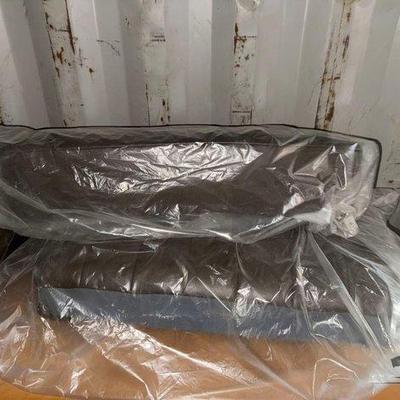 772 • 2 classic car seat cushions