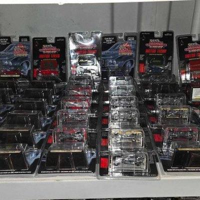 8504 • new!!! (40) racing champions mint die cast cars