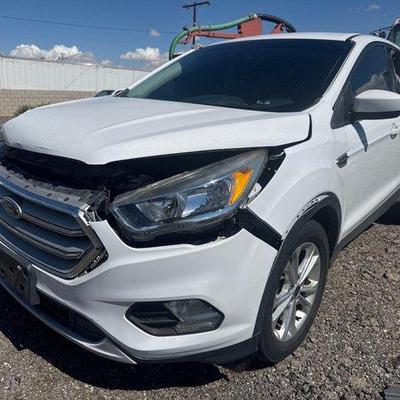 345 • 2019 ford escape