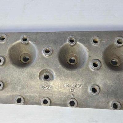 Sale Photo Thumbnail #91: 660 • ford aluminum cylinder head