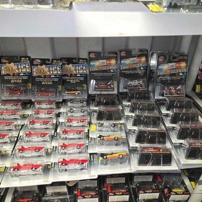 8542 • new!!! (39) racing champions police:fire rescue die cast cars