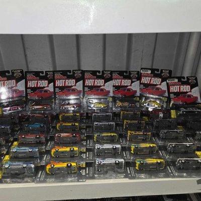 8534 • new!!! (40) racing champions hot rod die cast cars