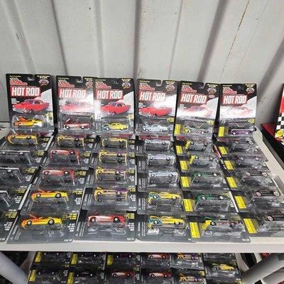 8520 • new!!! (36) racing champions hot rod die cast cars