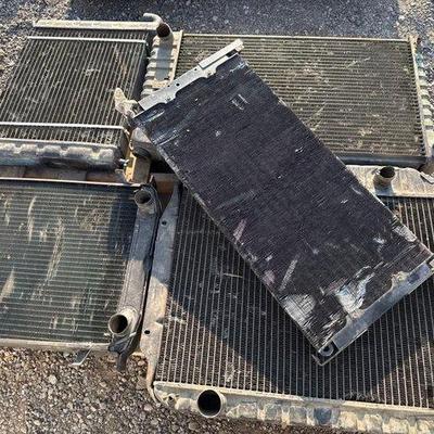 1038 • 5 radiators