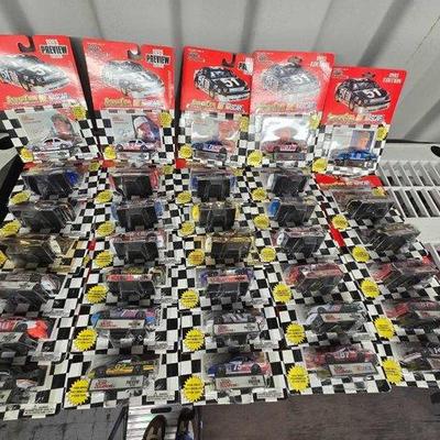 8530 • new!!! (34) racing champions stock car die cast cars