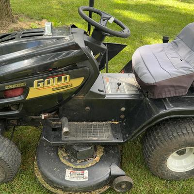 Yard Machines Gold Hydrostatic 17.5hp 42” Lawn Tractor 
